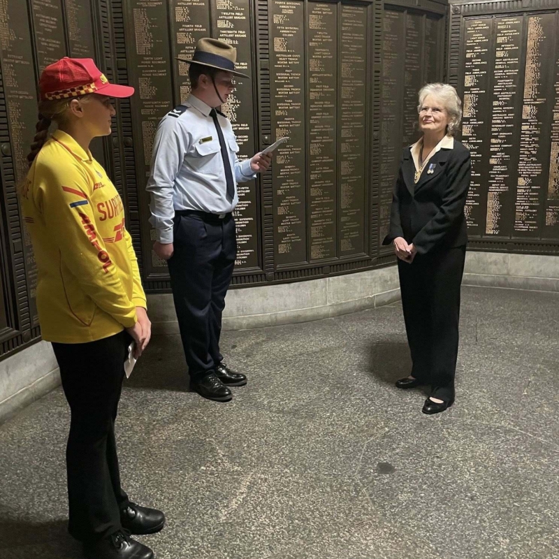 Governor in the crypt